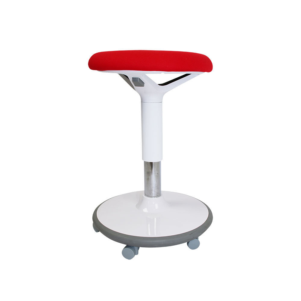Fangle Stool on Castors