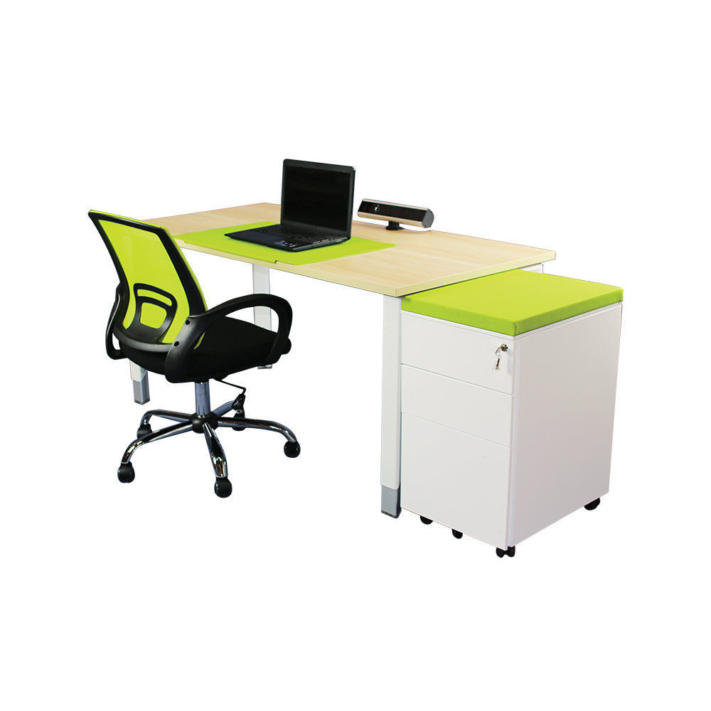 Oblique Single Desk Soft Maple